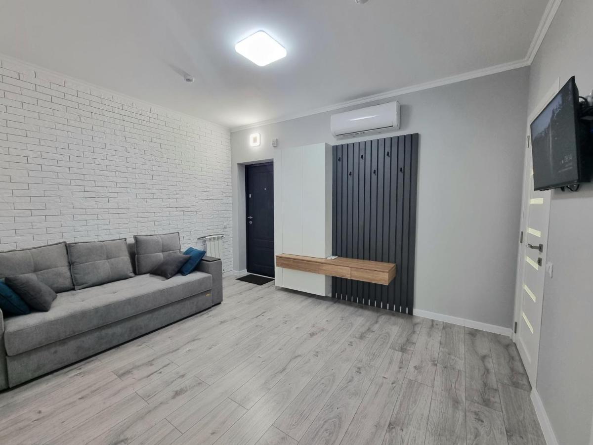 Center, Albisoara Str., 1Bedroom And Living With Balcony Chisinau Eksteriør bilde